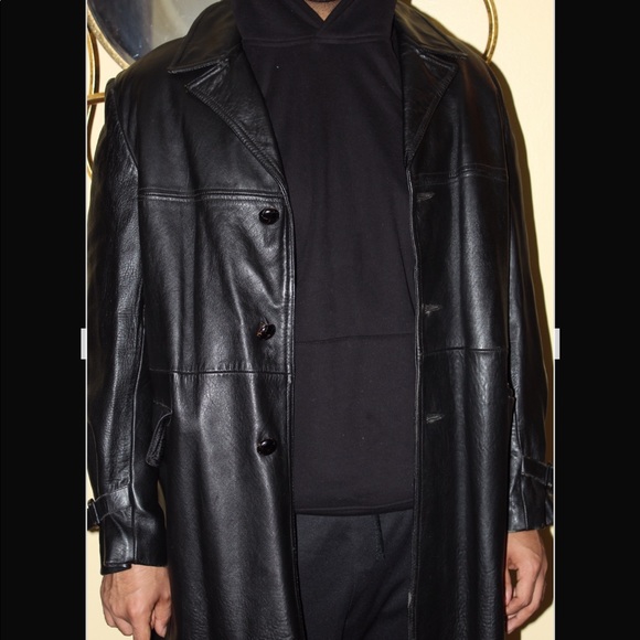 Vintage Men’s Large Black Leather Coat - Picture 4 of 5